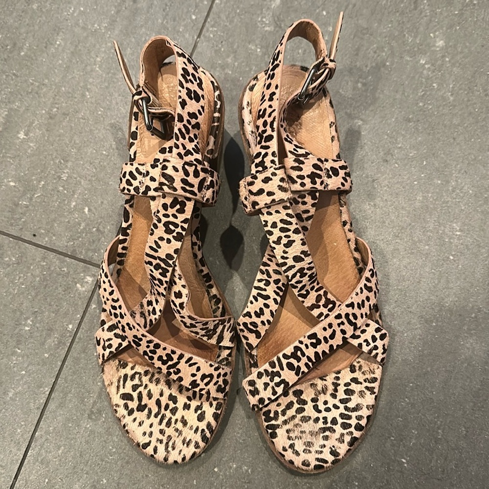 Madewell leopard print block heels